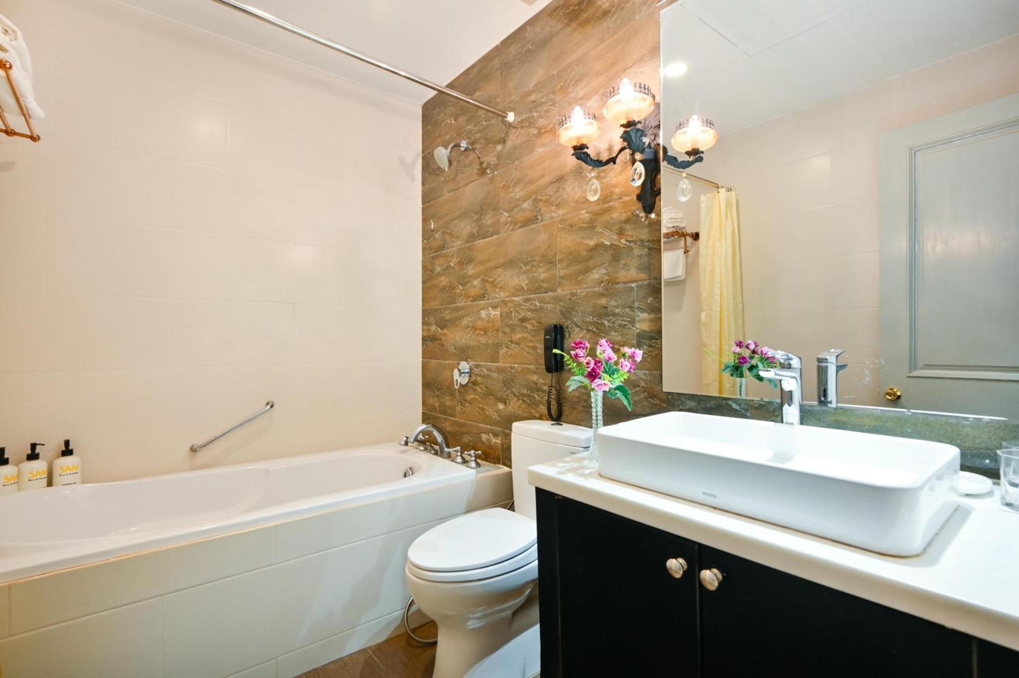 Sam Royal Apartment Хошимін Екстер'єр фото